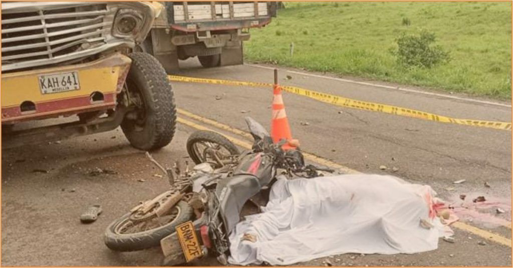 accidente-necocli-via-turbo-la-chiva-de-uraba
