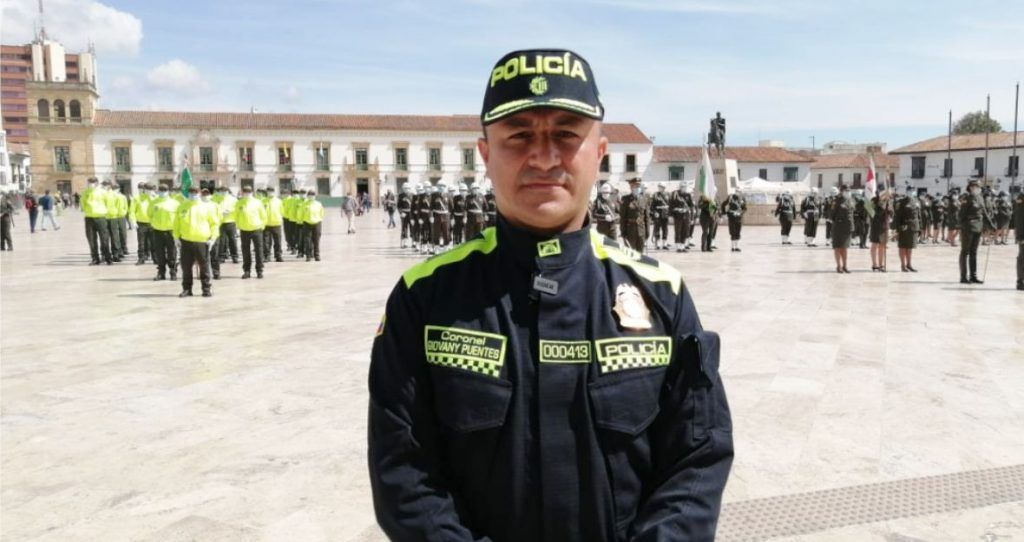 coronel giovanni puentes-boyaca-la-chiva-de-uraba