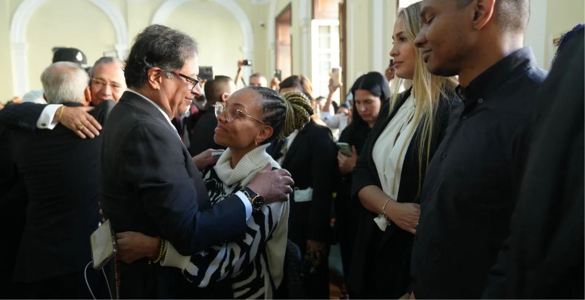 pietro-dio-condolencias-familiares-piedad-cordoba-presidente-colombia-la-chiva-de-uraba